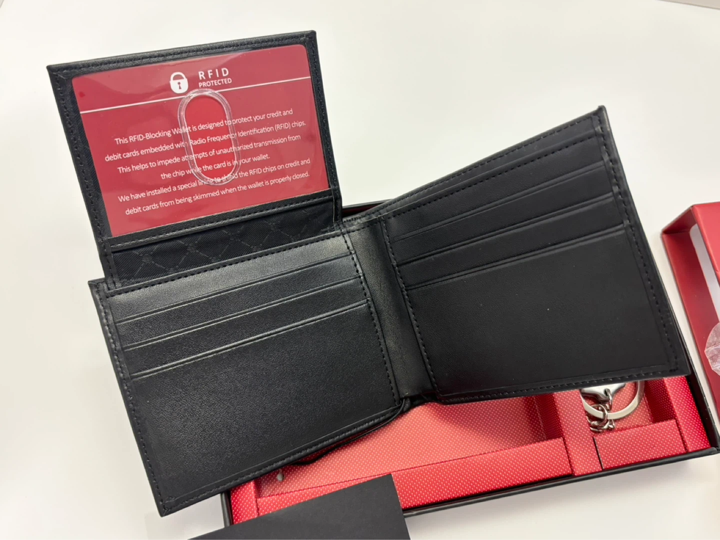 New! Men’s wallet Perry Ellis Leather with multi tool Keychain - photo 3