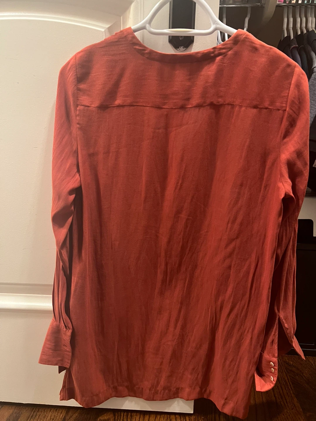 H&M V-Neck Blouse - Size 6 - photo 2