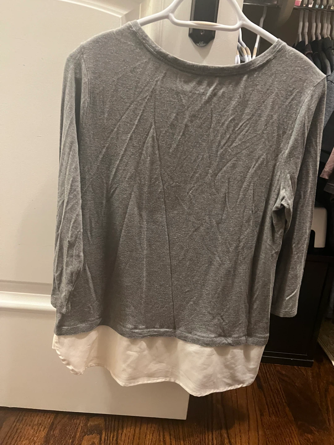 Crofts & Barrow Grey Long Sleeve Top - Size M