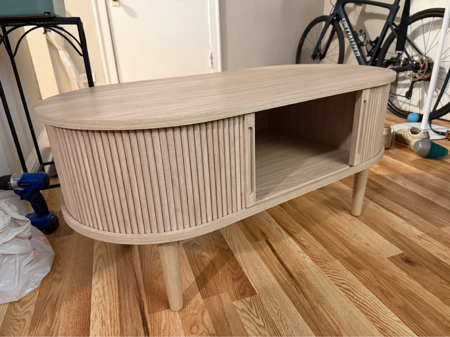Mid-Century Modern Oval Coffee Table with Storage - photo 4