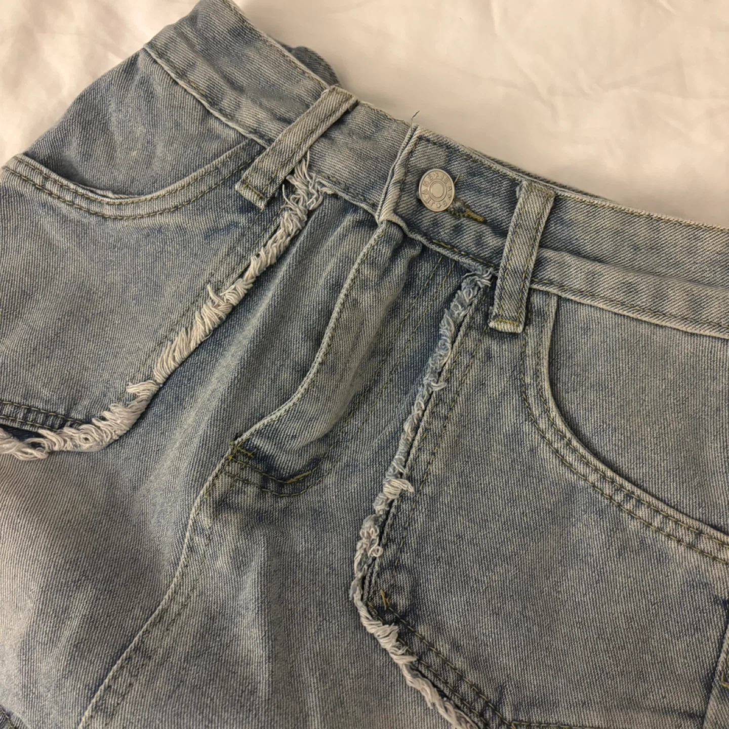 KIDS L / XXS - Light Wash Denim Mini Skirt with Frayed Details - photo 3