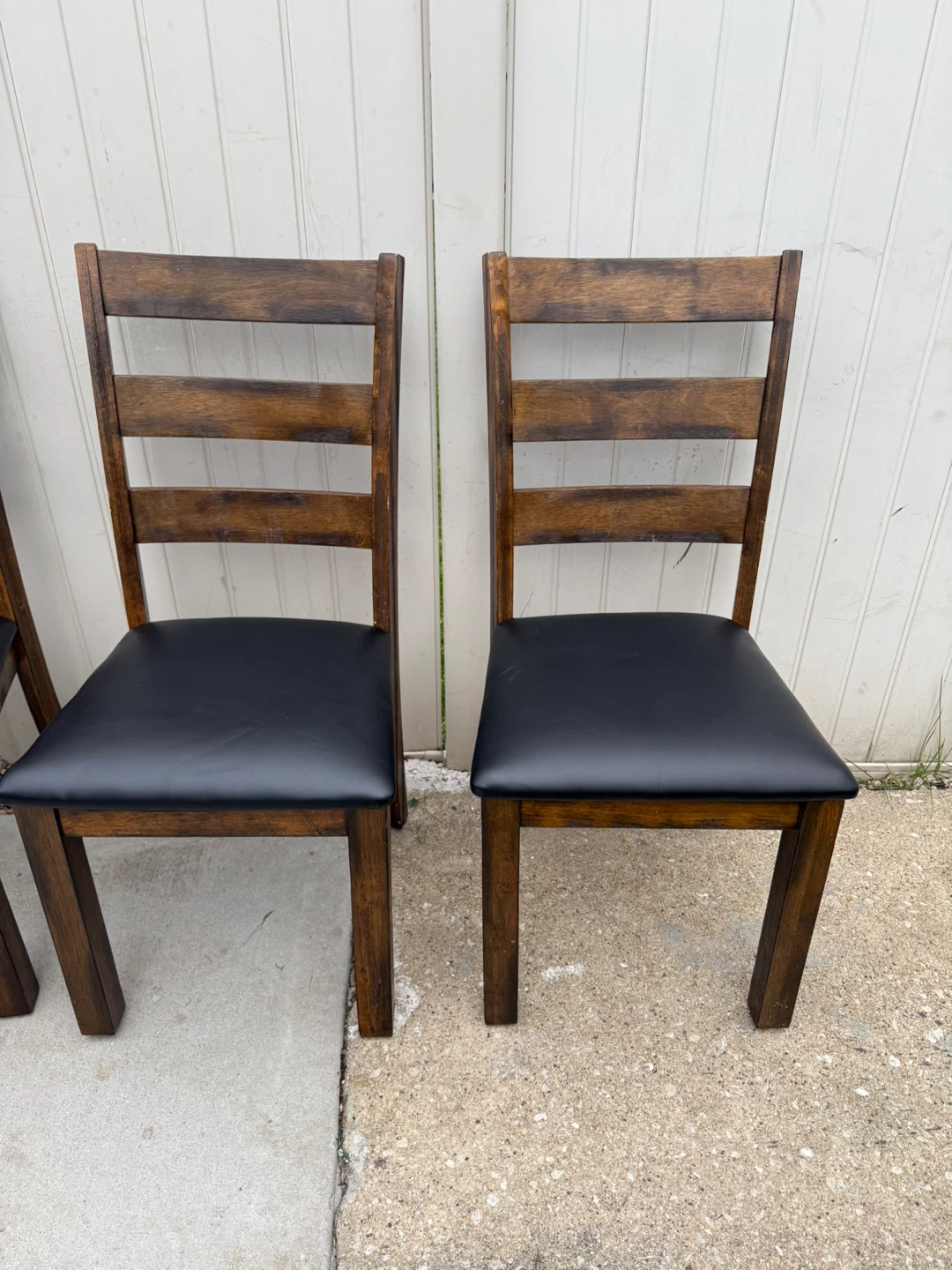 Set of 4 Dining Chairs with Black Padded Seats - photo 4