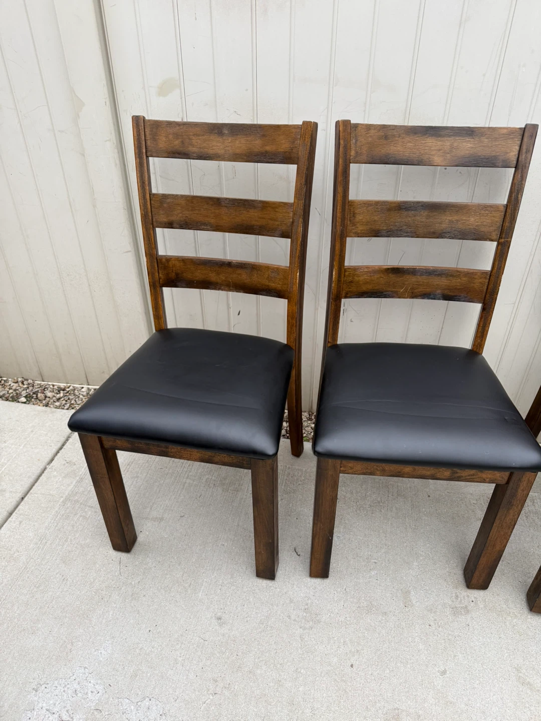 Set of 4 Dining Chairs with Black Padded Seats - photo 3