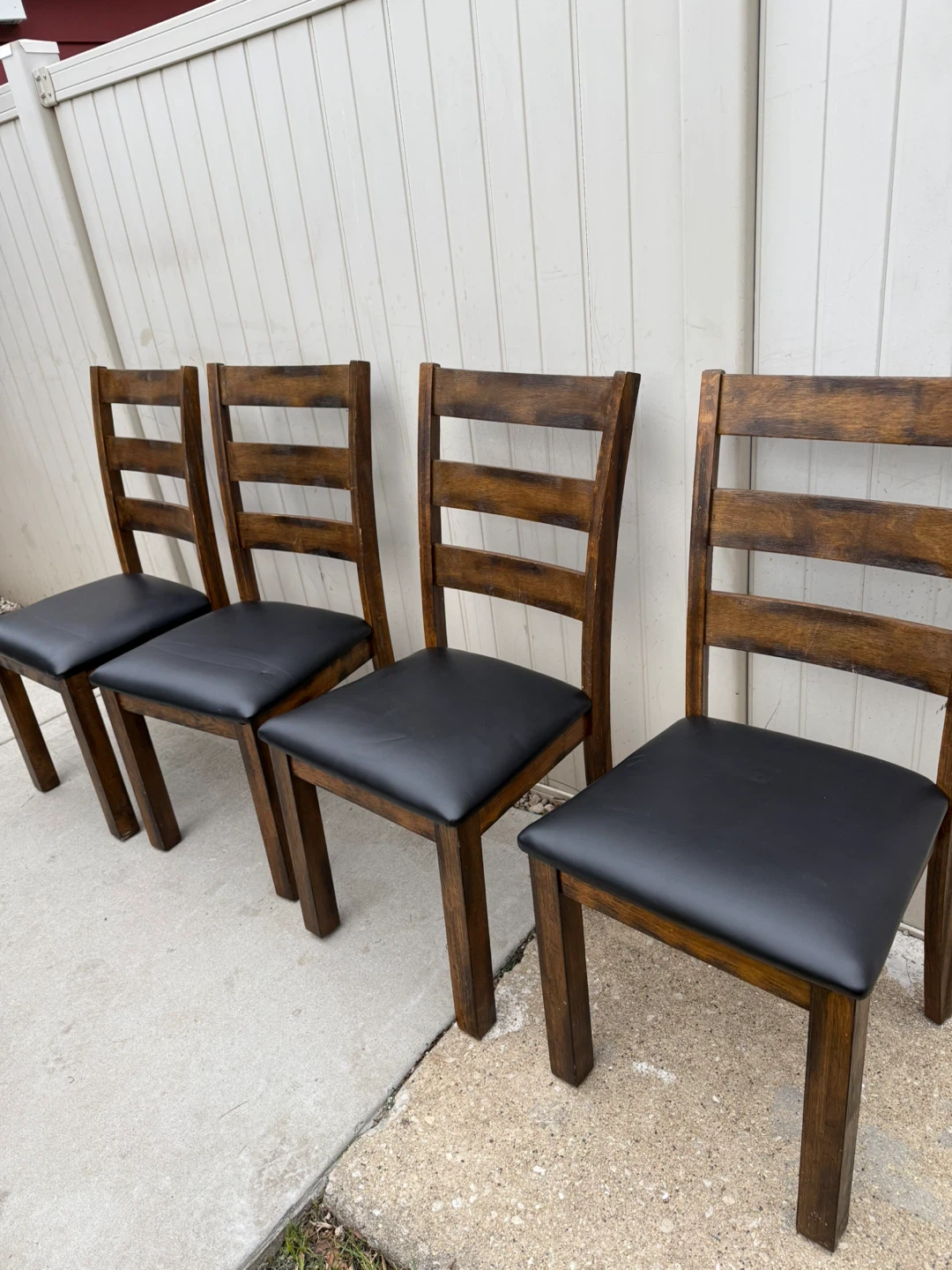 Set of 4 Dining Chairs with Black Padded Seats - photo 2