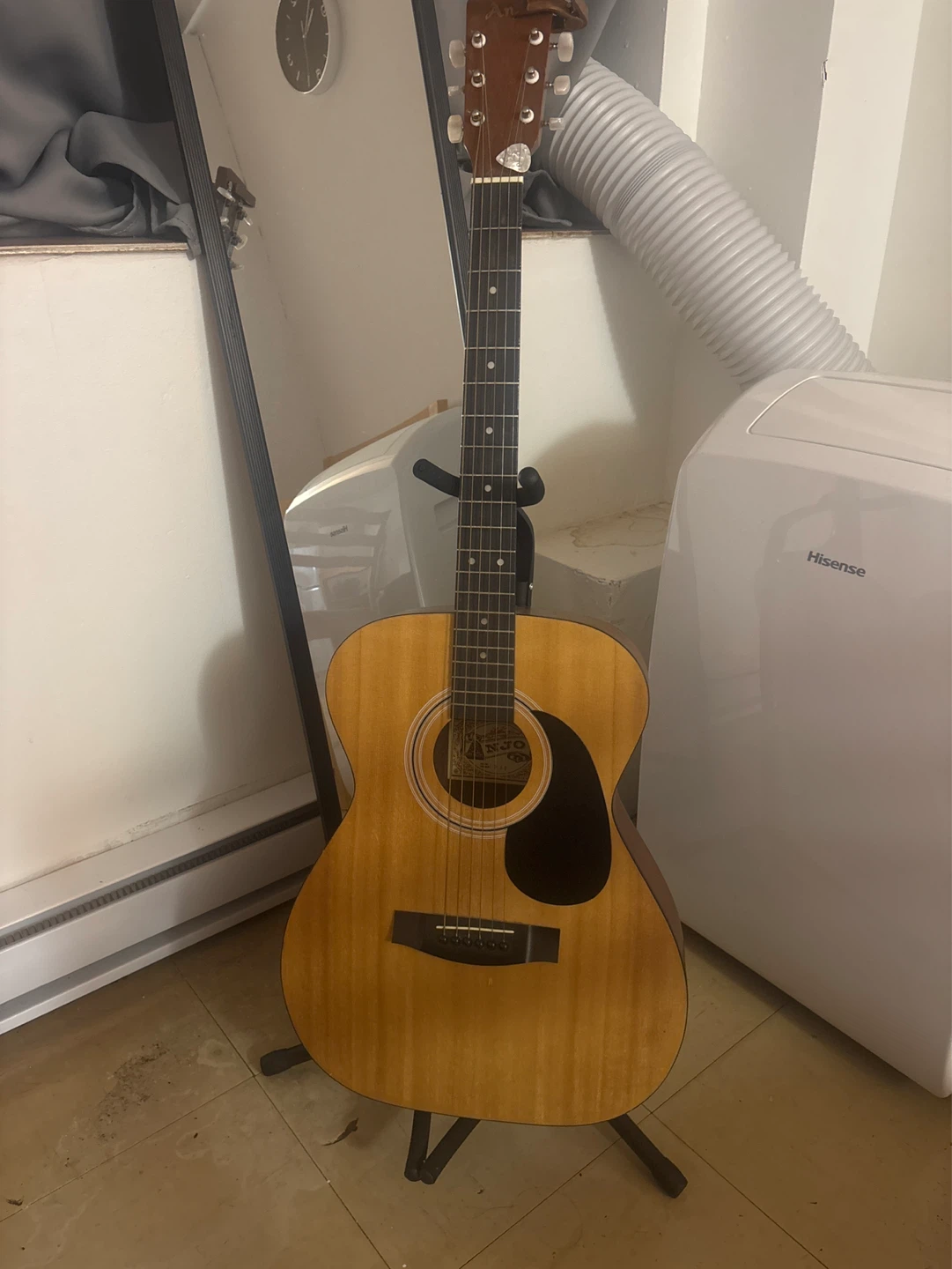 Acoustic Guitar