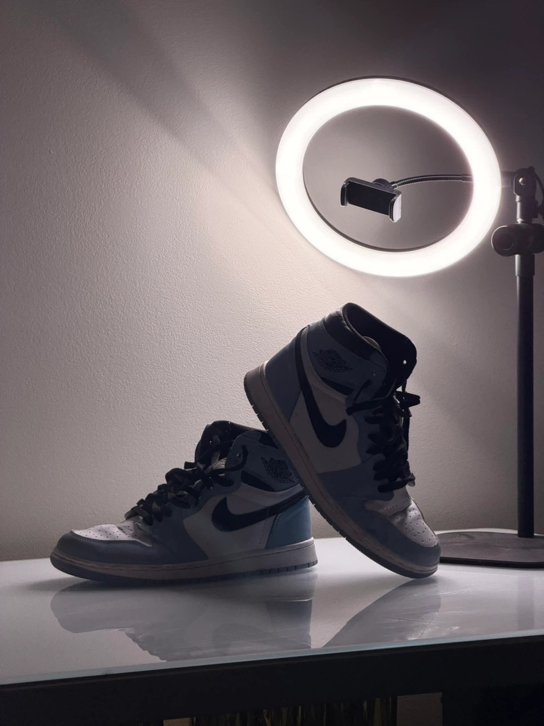 Air Jordan 1 High OG UNC - photo 3