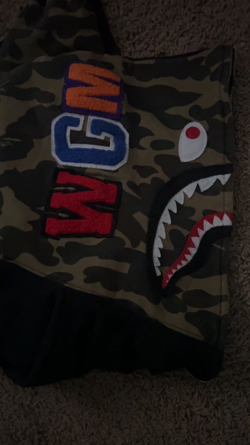 Authentic Black bape hoodie - photo 2