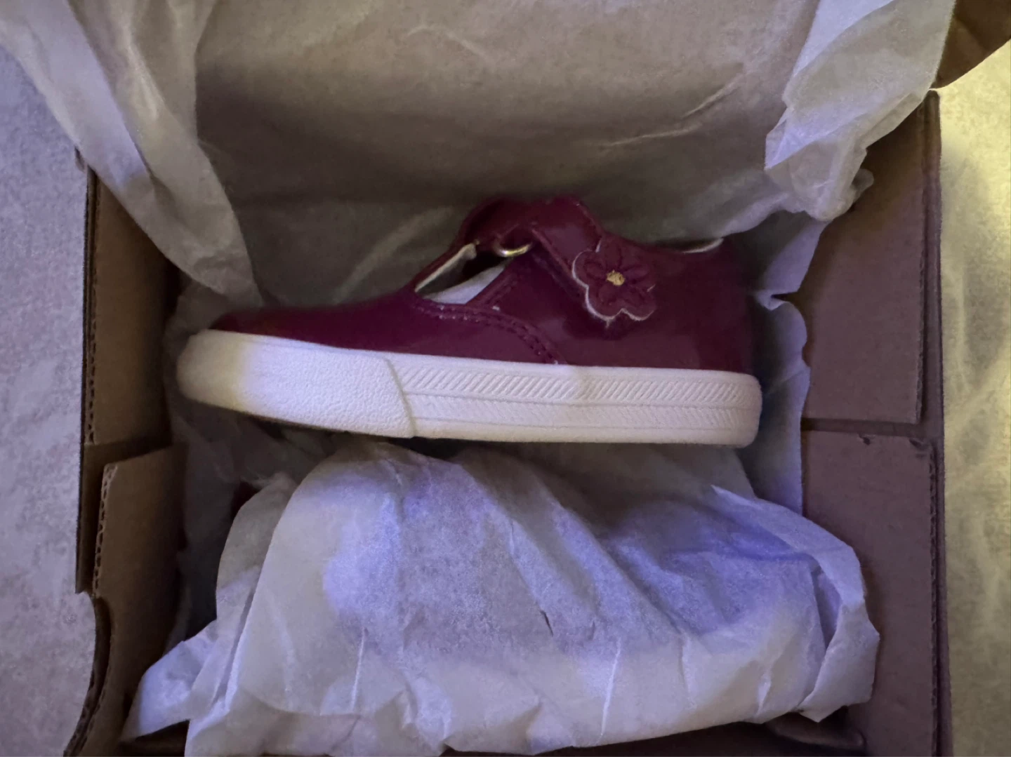 Keds Daphne Mary Jane Flat, Berry Patent, 5 US  Little Kid - photo 3