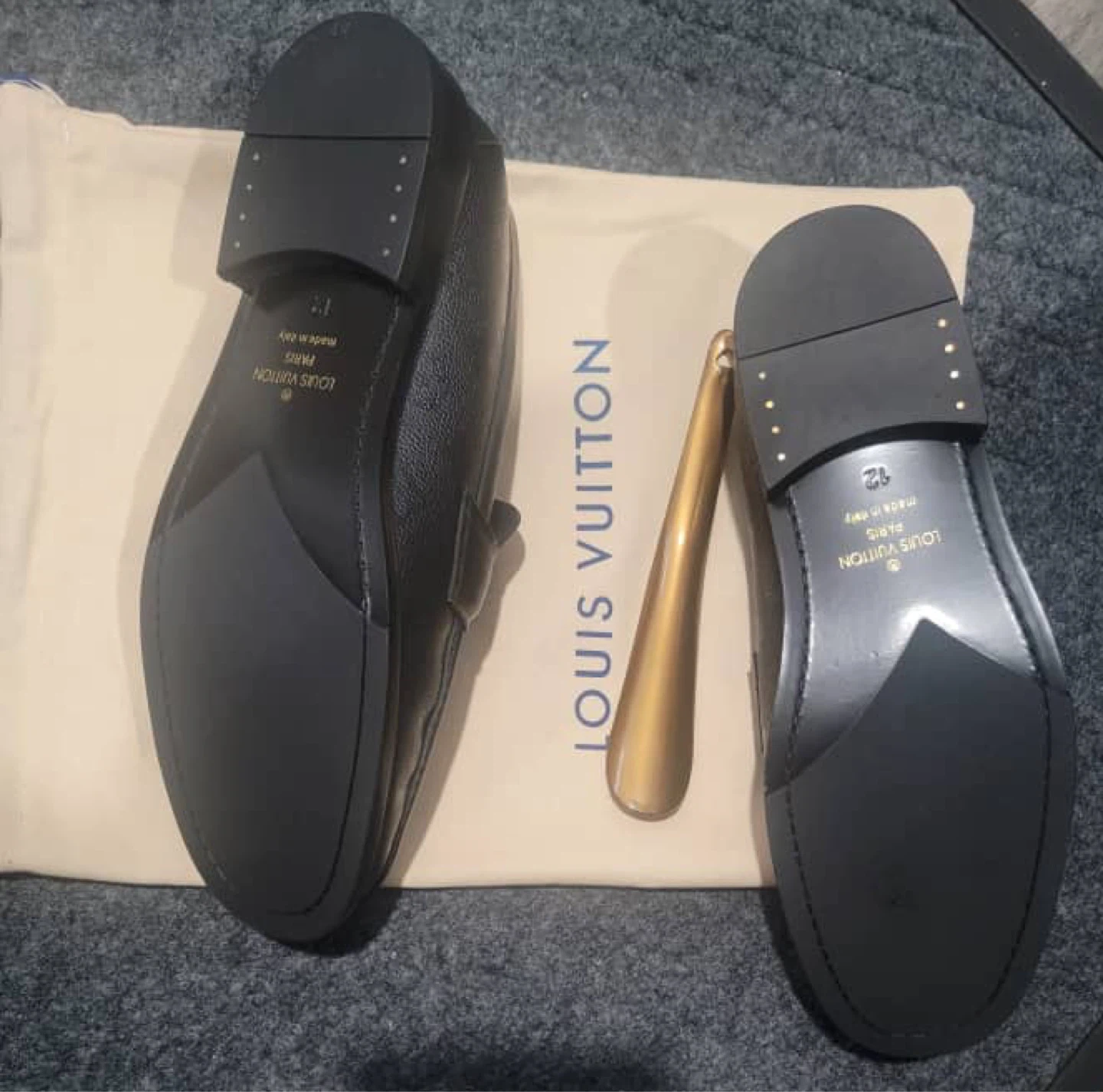 Louis Vuitton Men's Black Leather Loafers Size 12 - photo 3
