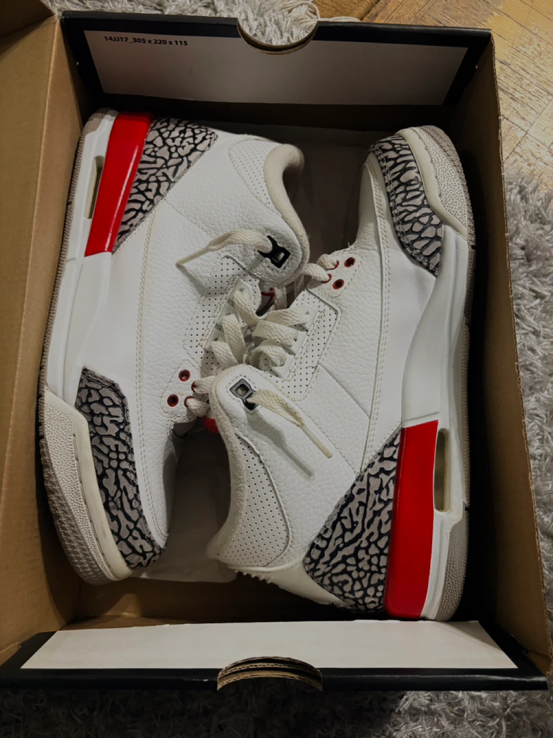 Air Jordan 3 Retro BG Youth Size 7Y White/Fire Red - photo 5