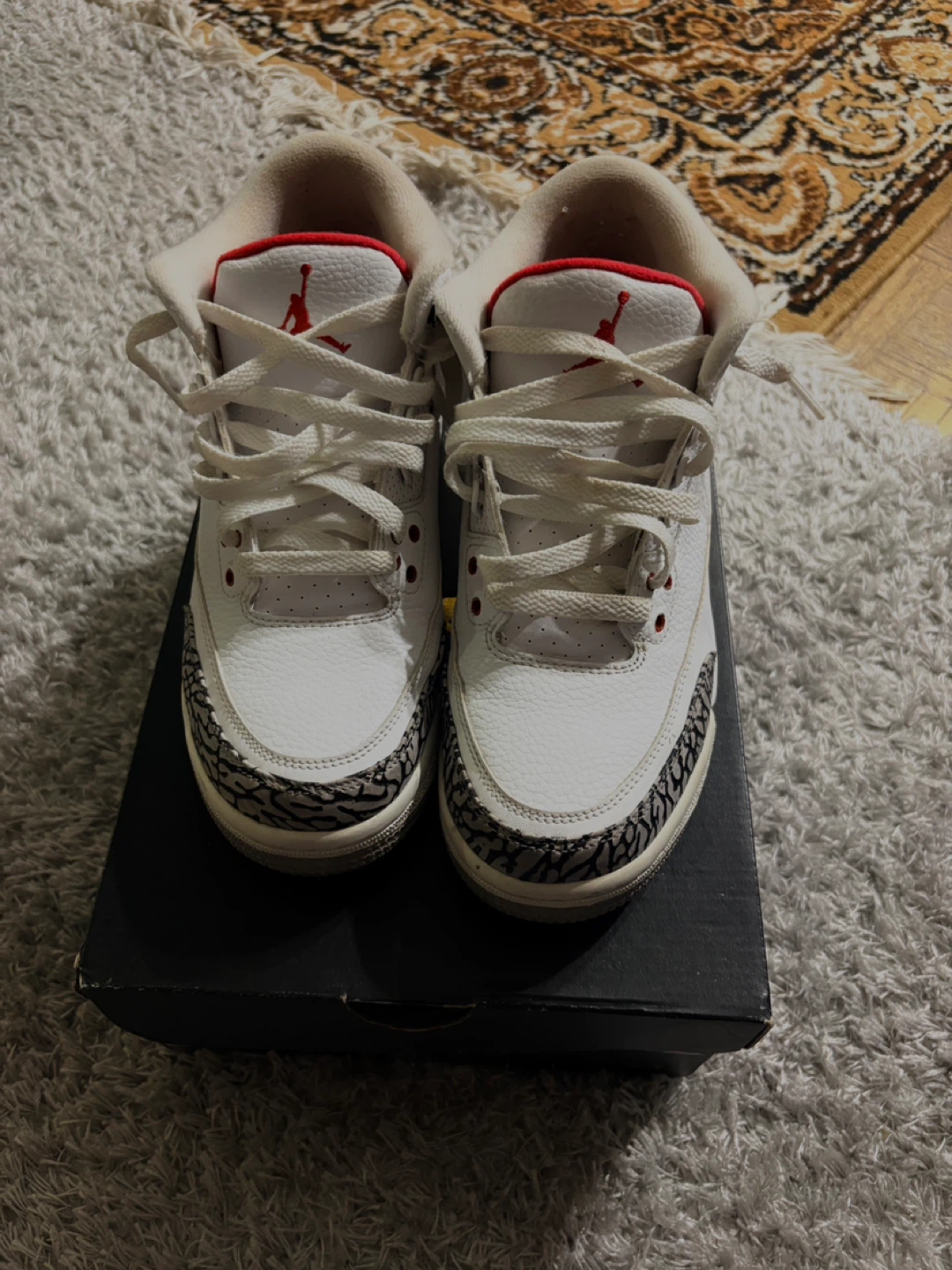 Air Jordan 3 Retro BG Youth Size 7Y White/Fire Red