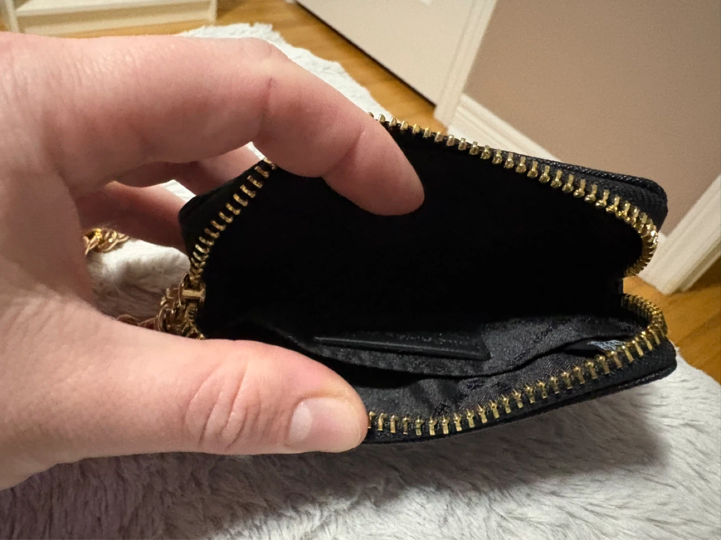 Michael Kors Black Saffiano Leather Cardholder with Chain - photo 4