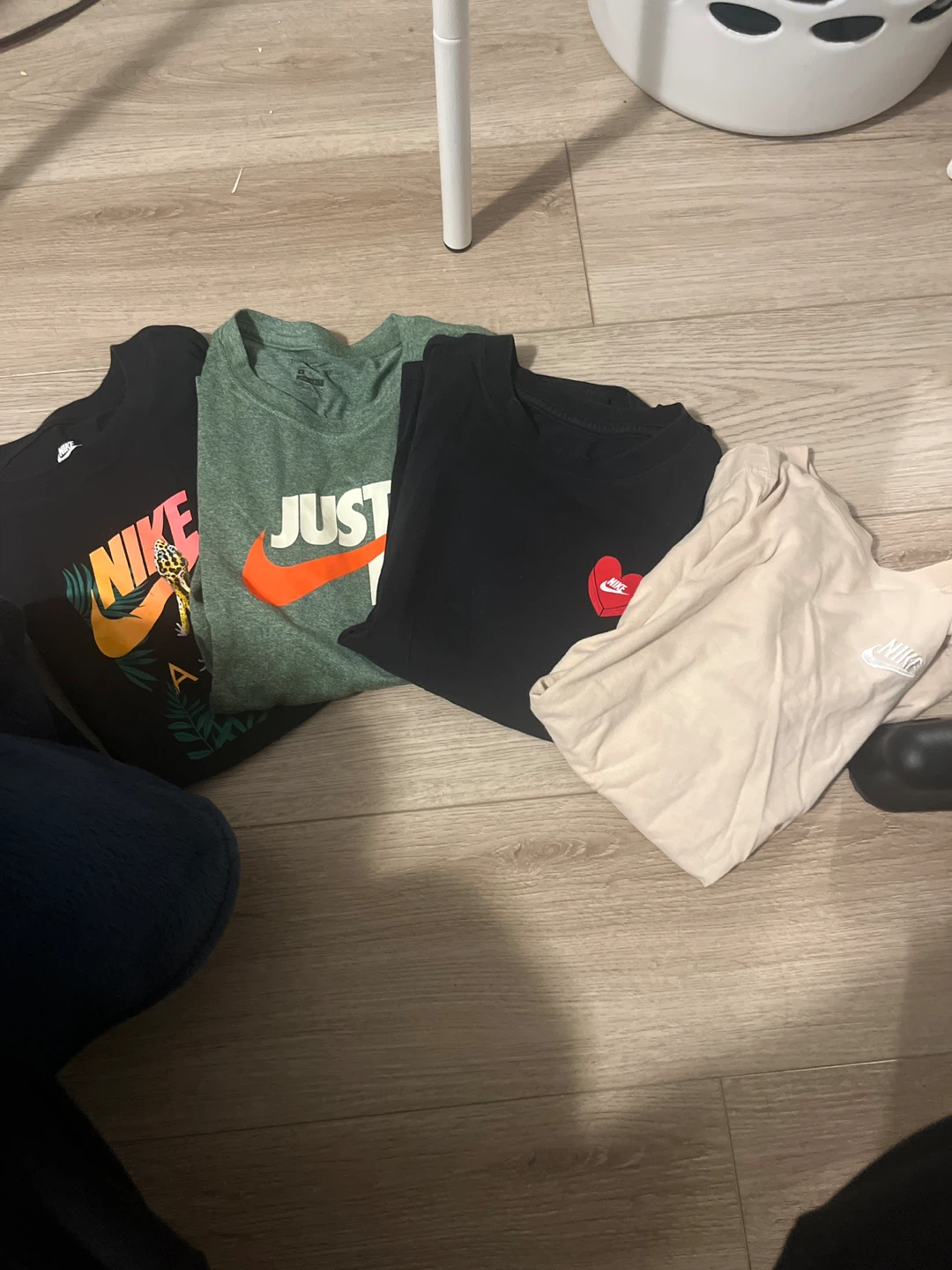 Bundle of 4 Nike T-Shirts
