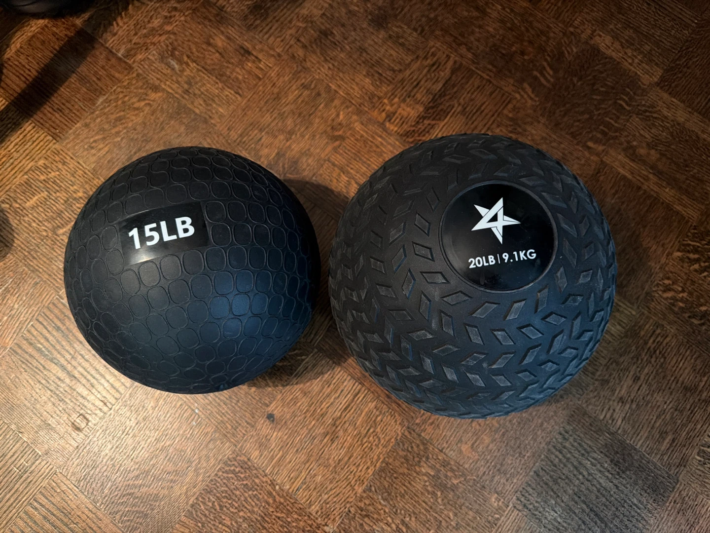 Fitness Slam Balls - 15lb and 20lb Medicine balls