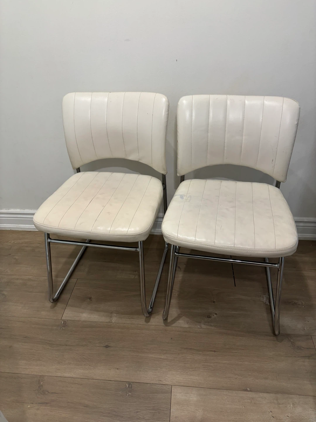 Set of 2 White Vinyl Dining Chairs