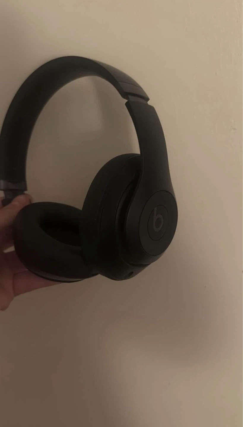 Beats Studio3 Wireless Headphones - photo 2
