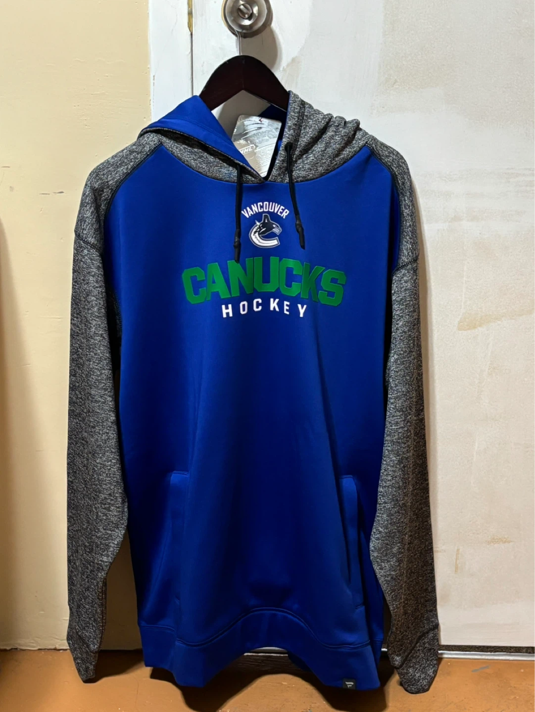 Vancouver Canucks Hockey Hoodie
