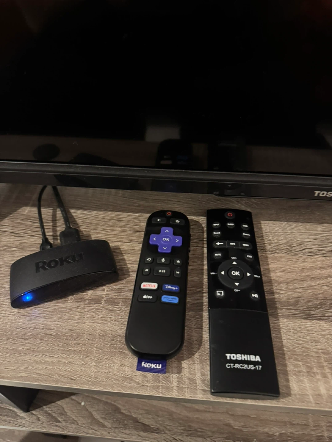 Toshiba, 47-inch, 4K UHD Smart TV with Roku and Stand - photo 4