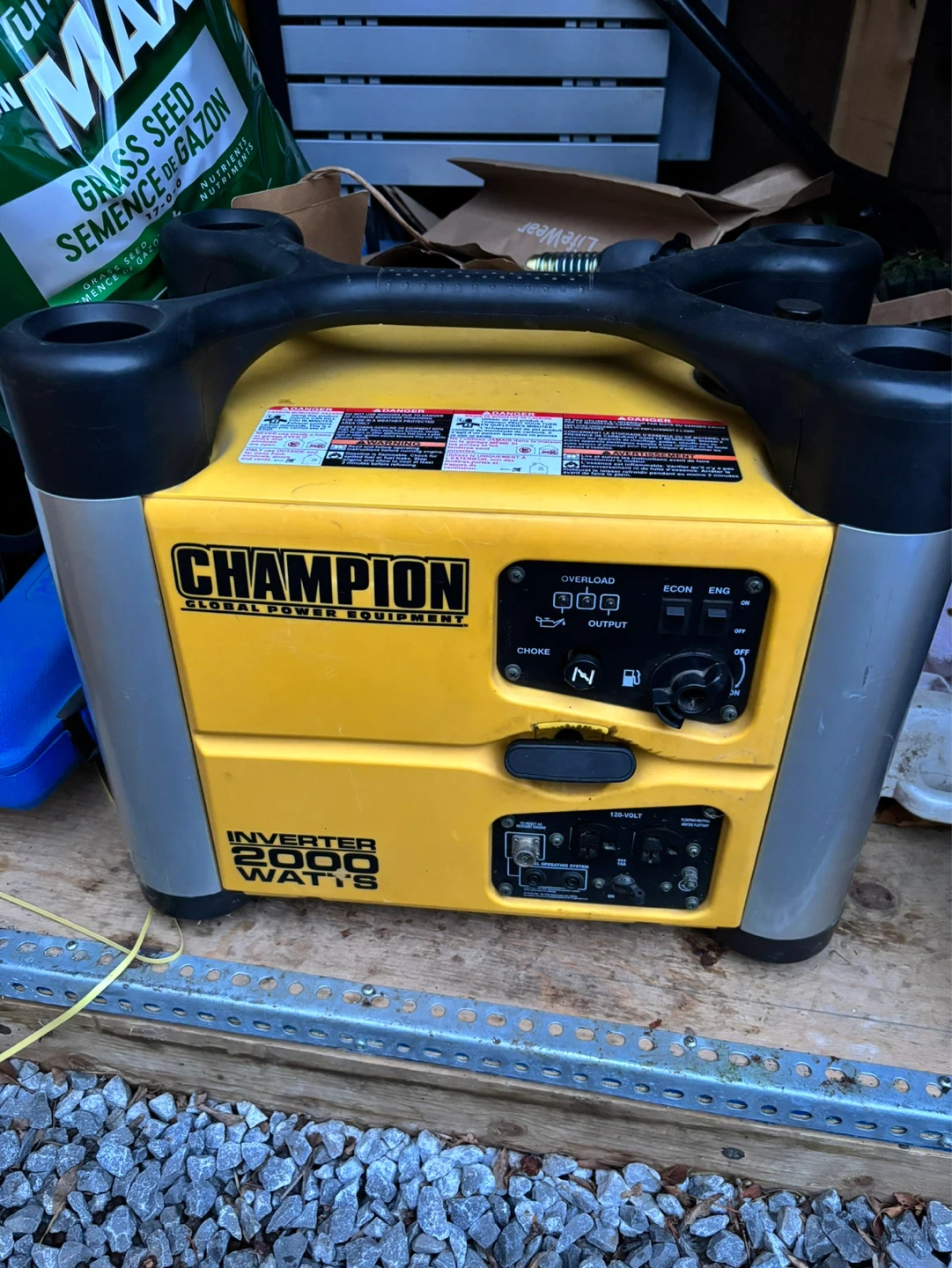 Champion 2000 Watt Portable Inverter Generator