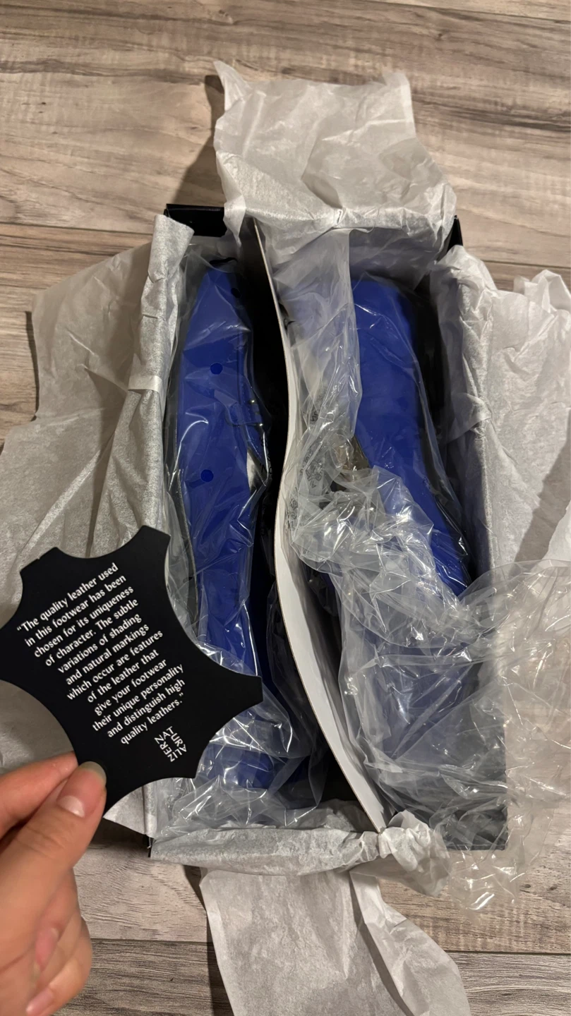 Brand New Naturalizer Loafers - Blue Suede - Size 8M - photo 2