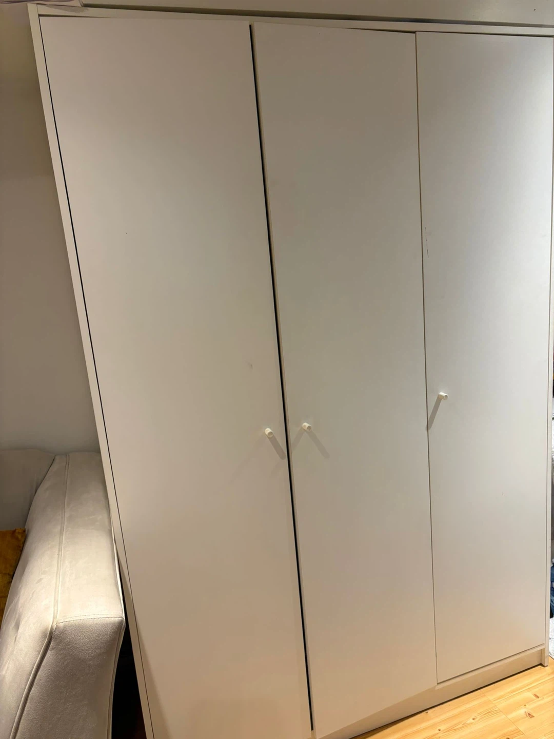 IKEA White 3-Door Wardrobe - photo 2