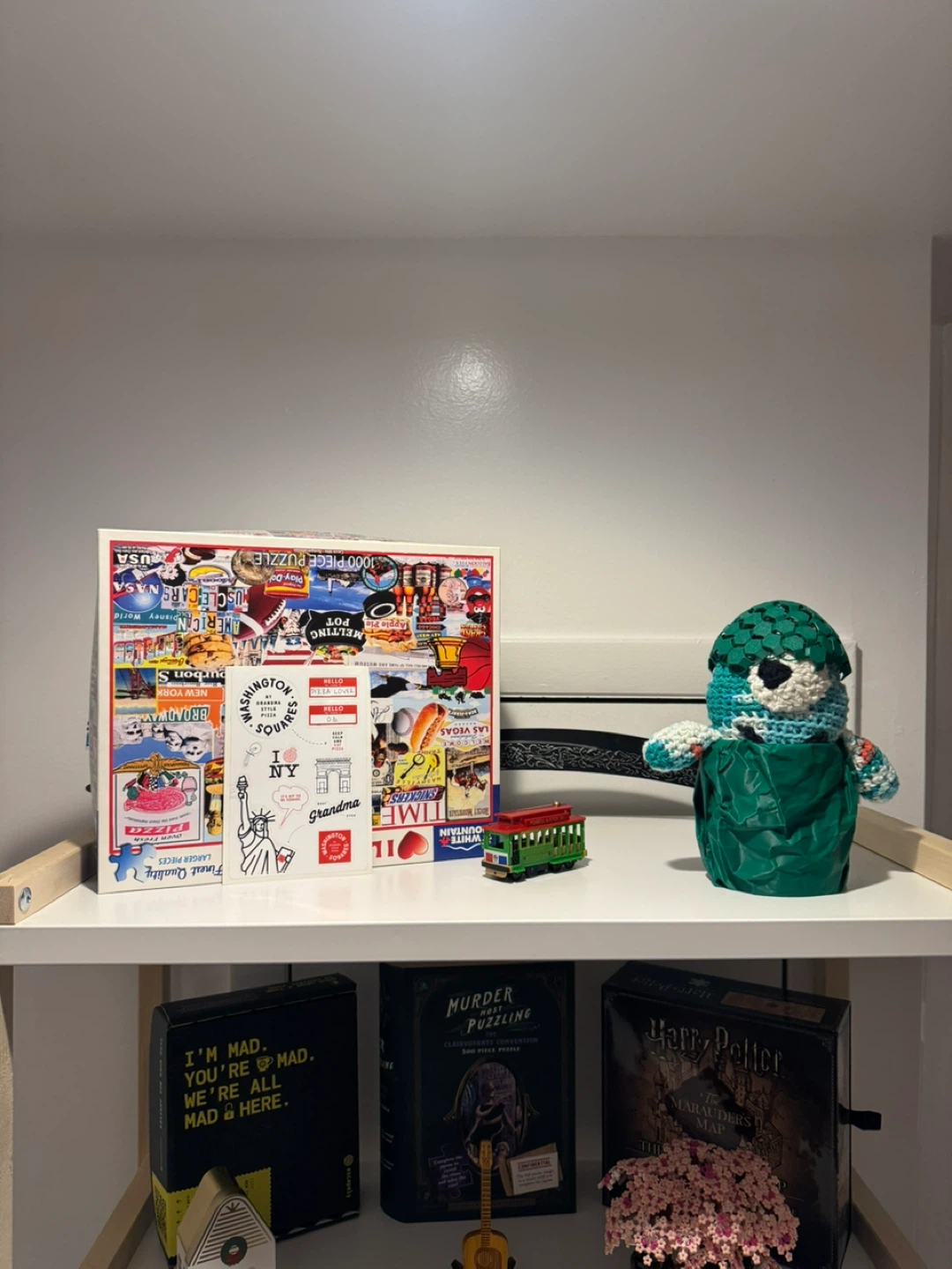 IKEA white shelf + free stuff - photo 3