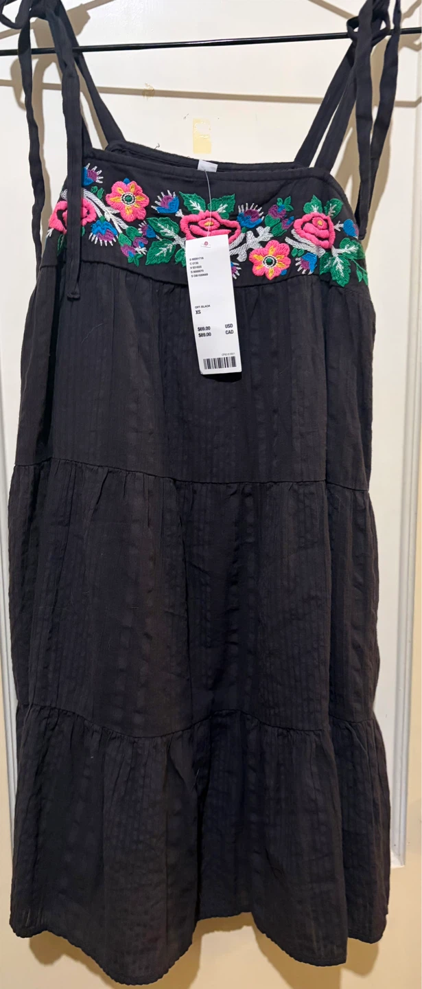 Urban Outfitters Embroidered Tiered Sundress XS - photo 5
