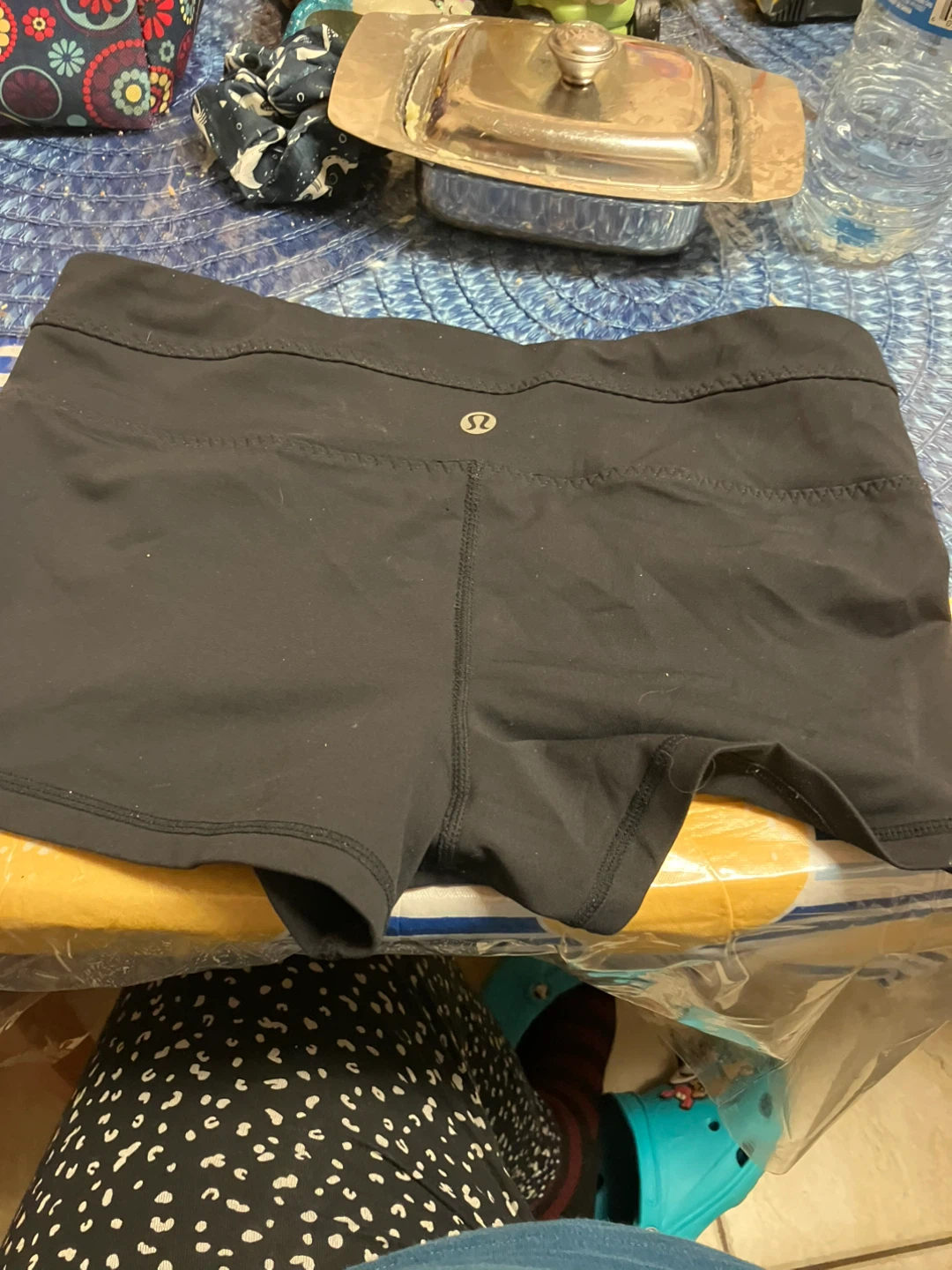 Lululemon Black Shorts Size 4 - photo 2