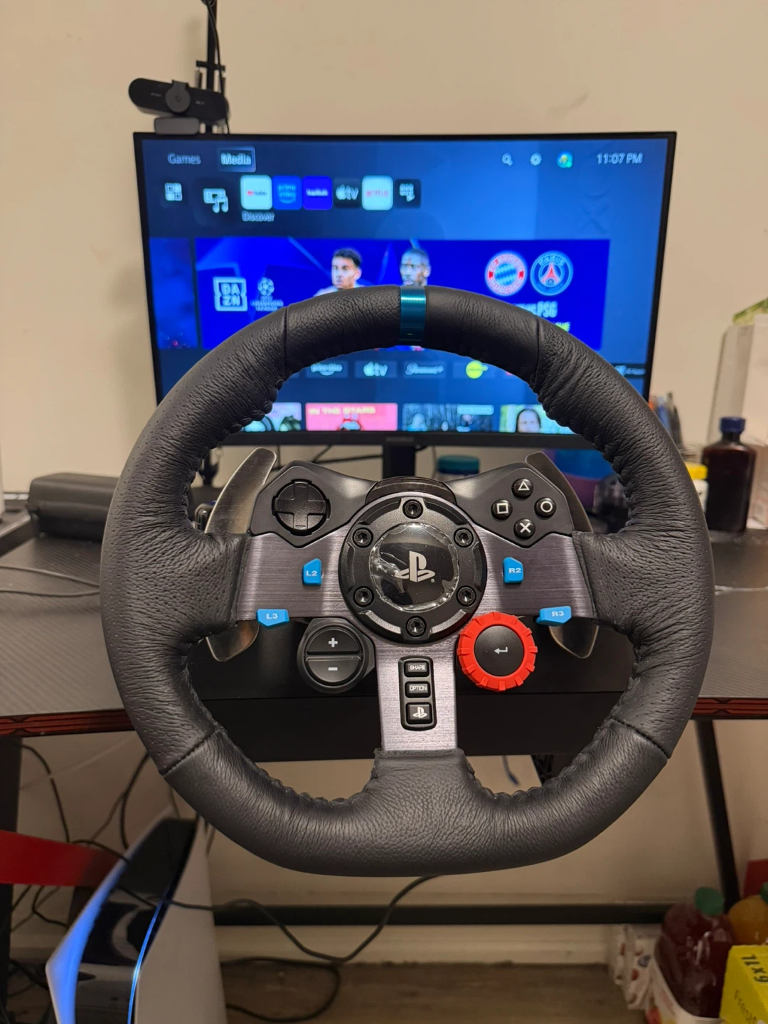 Logitech G29 Driving Force Racing Wheel and Pedals