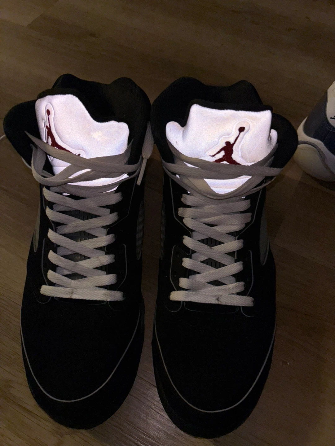 Jordan 5s Black Metallic (Size 10.5)