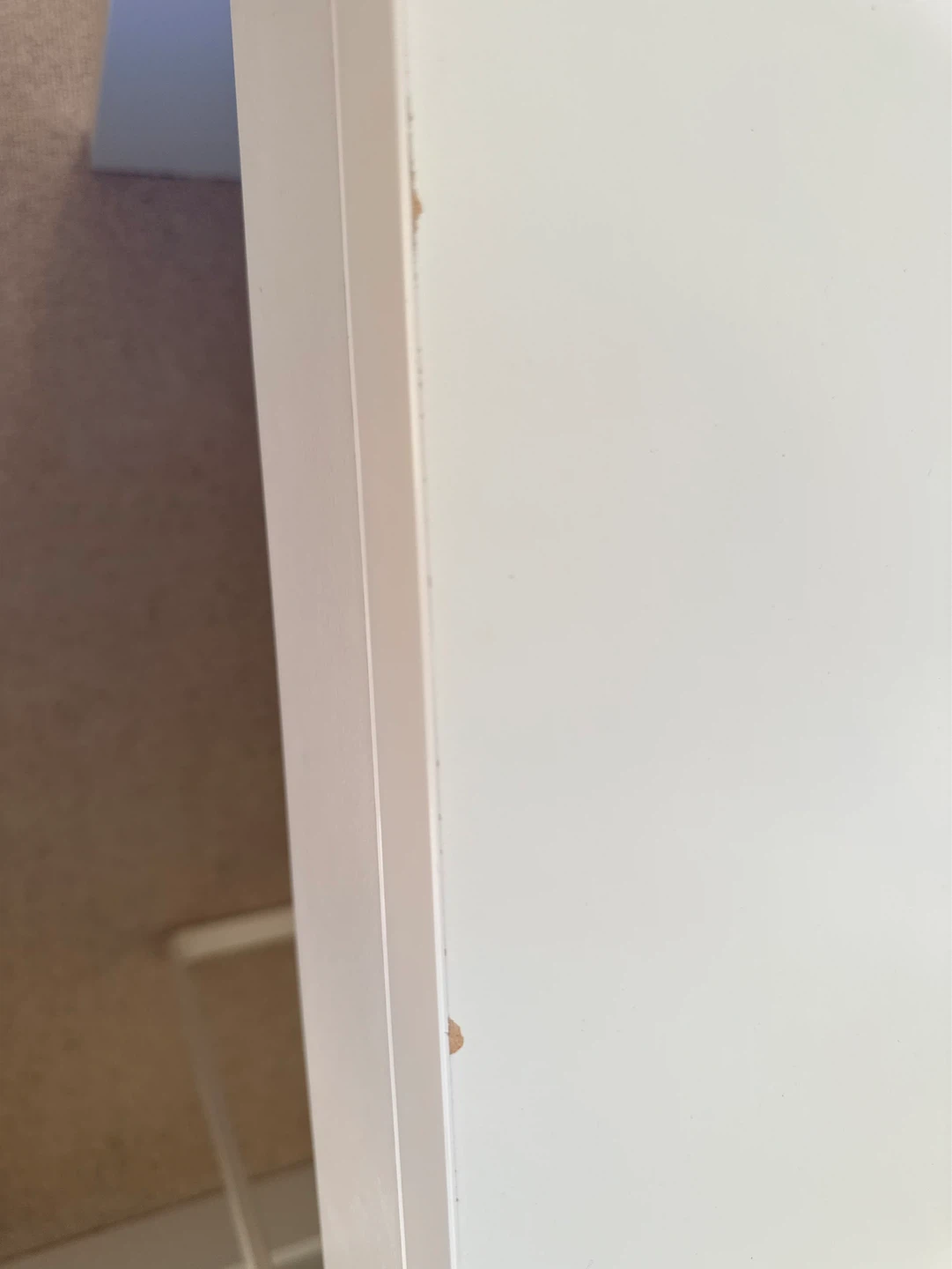 desk - photo 2
