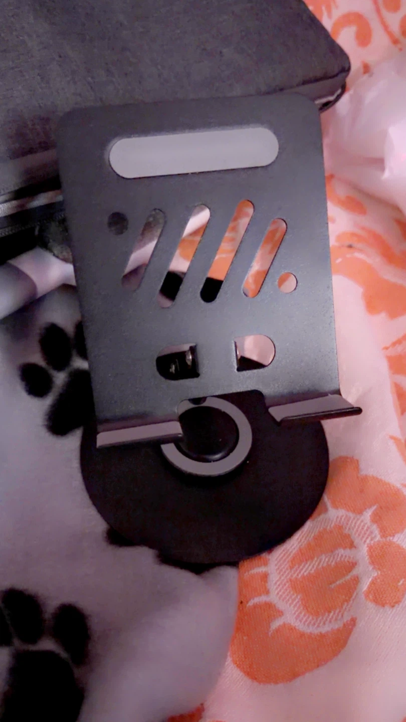 Adjustable Tablet/Phone Stand Holder - photo 2