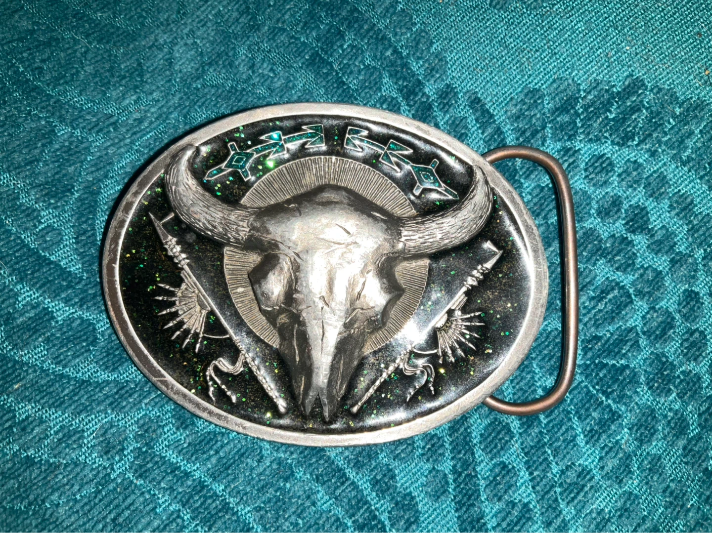 Belt Buckle with Bull Skull Design and leather belt
