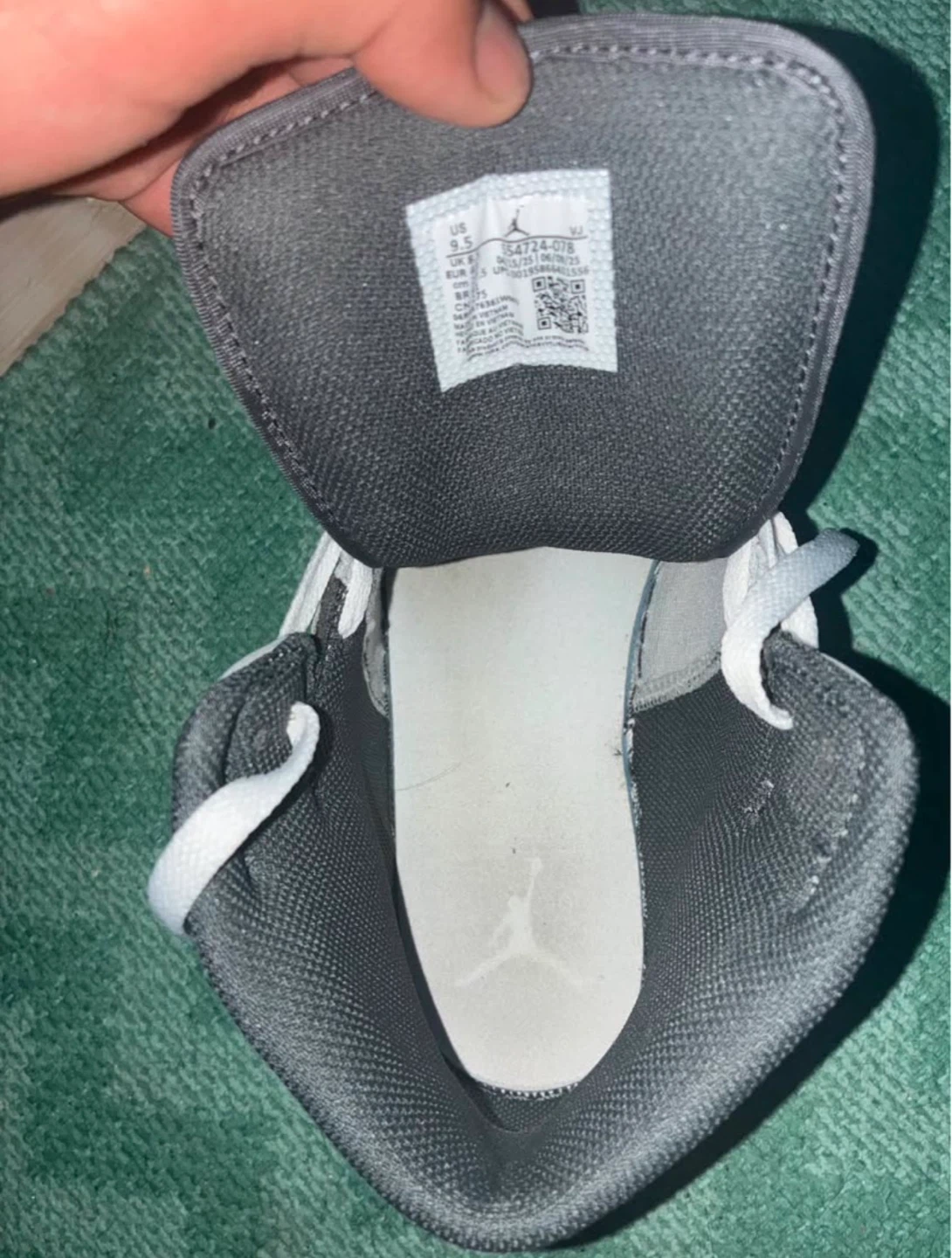 Nike Air Jordan 1 Mid SE Shoes - photo 3
