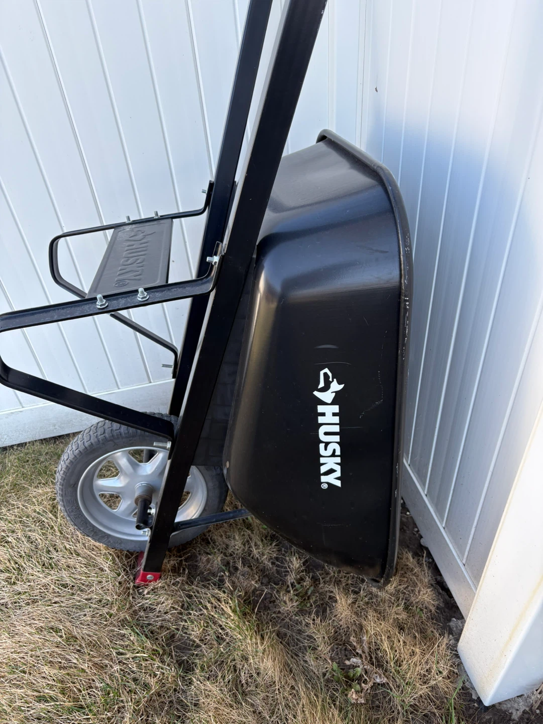 Husky Black Wheelbarrow
