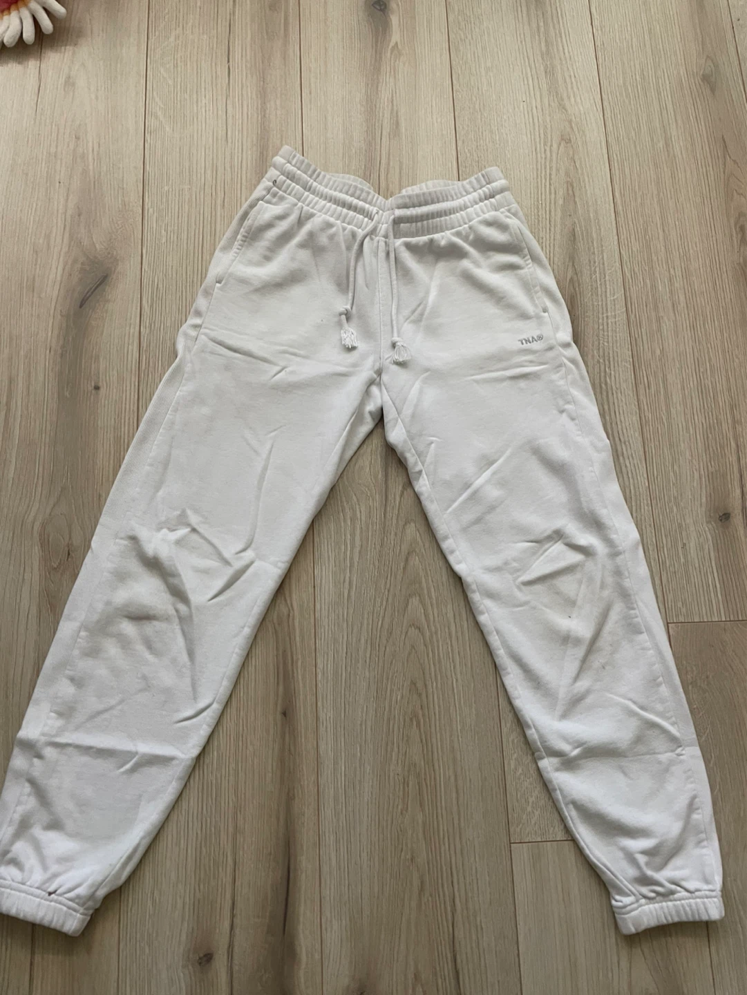 White TNA sweatpants