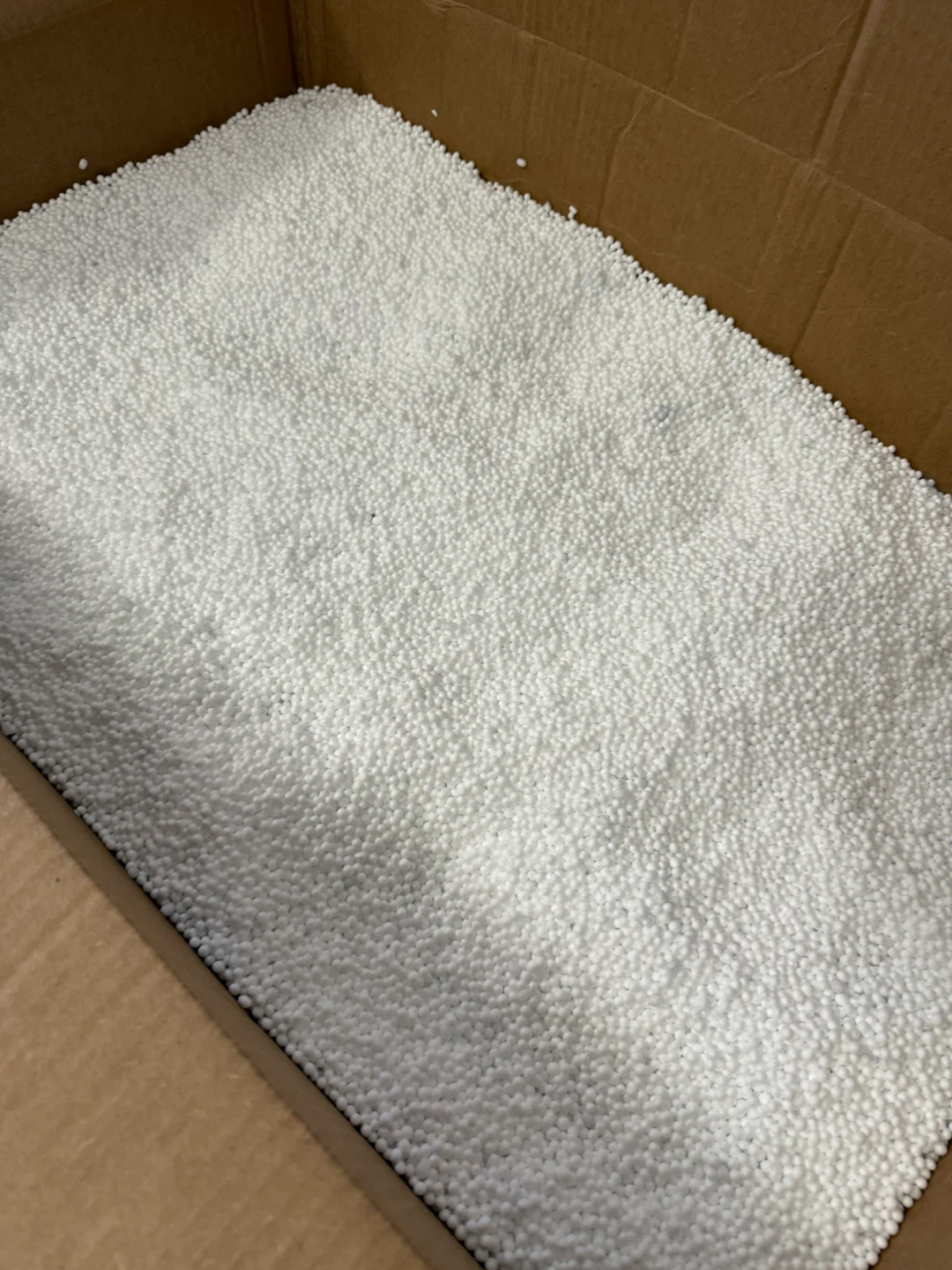 Box of White mini styrofoam balls tiny foam beads - photo 2