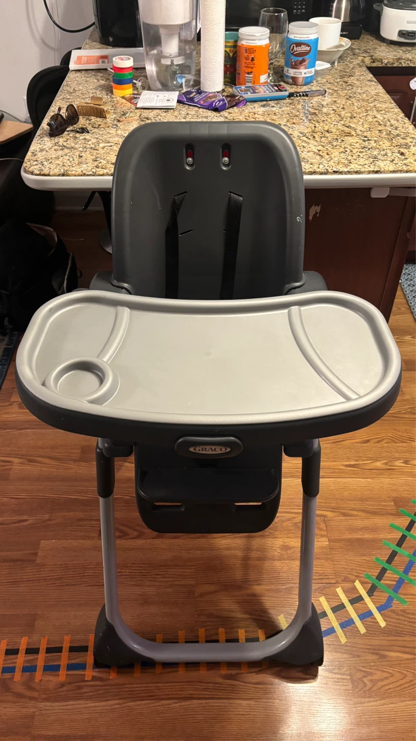 Graco High Chair - photo 2