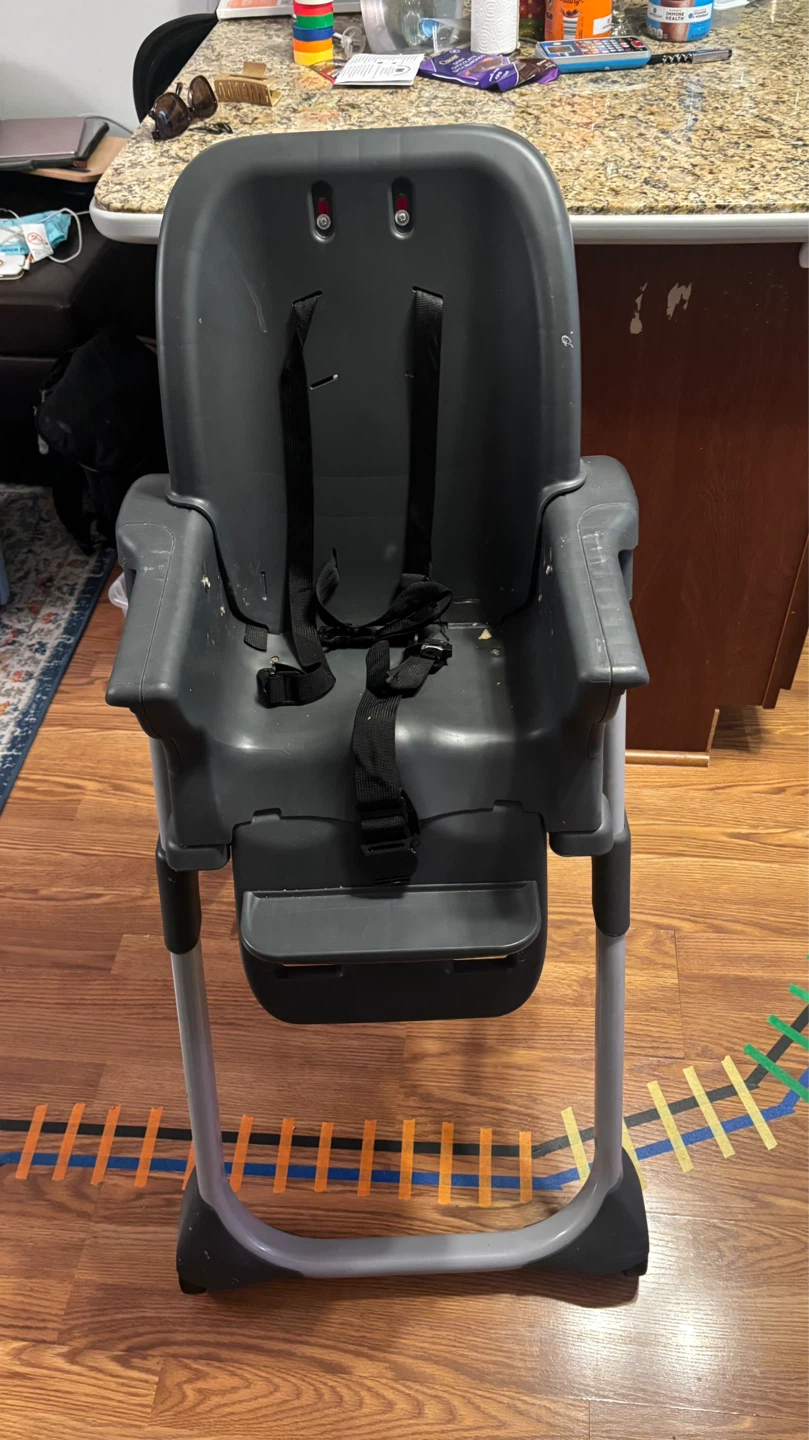 Graco High Chair - photo 3