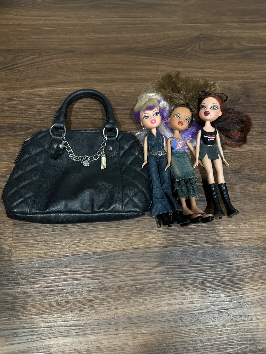 Kids toys, Three Bratz Dolls with Handbag