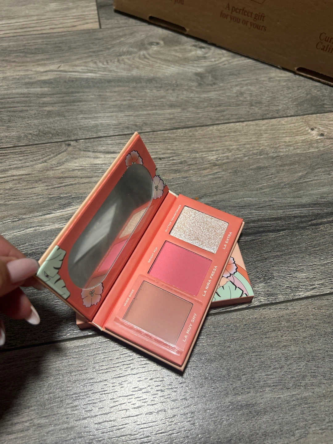 Alamar Cosmetics Viva Las Cheekas Cheek Palette - Fair/Light - photo 4
