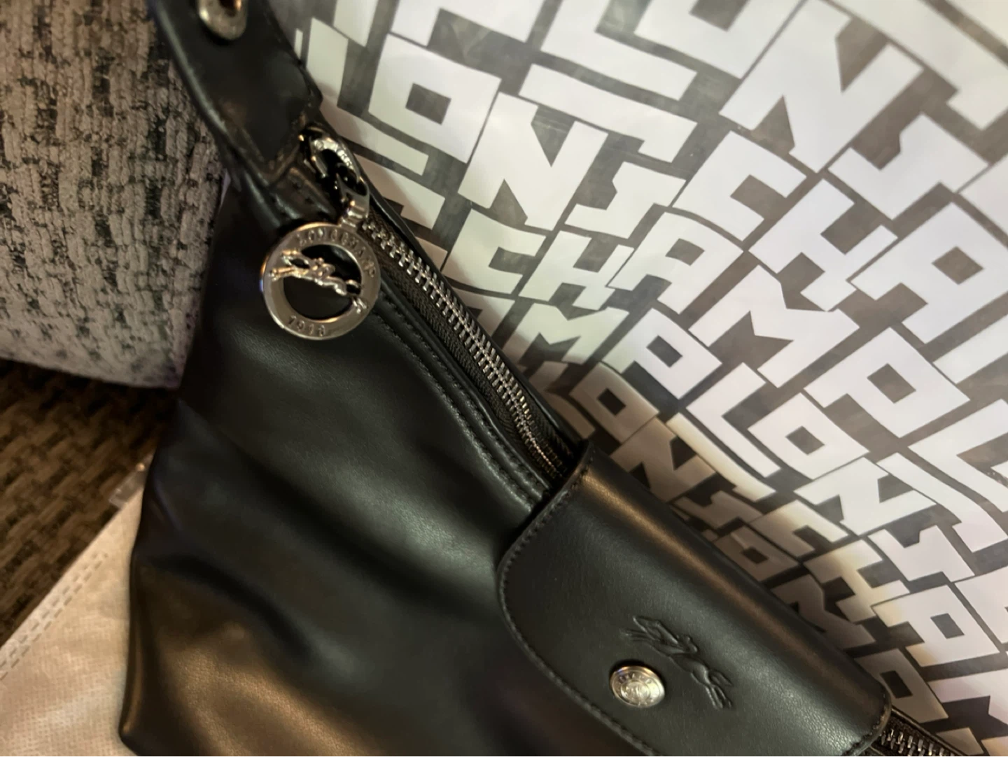 Longchamp Black Leather Hobo Bag - photo 2