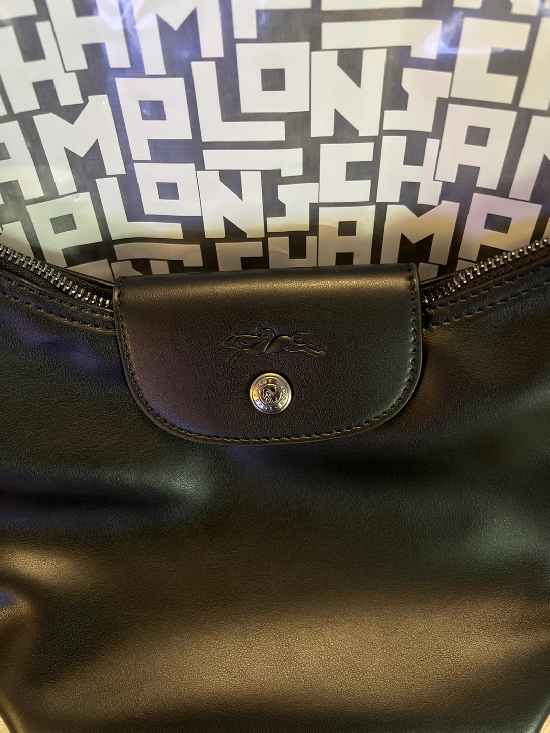 Longchamp Black Leather Hobo Bag - photo 3