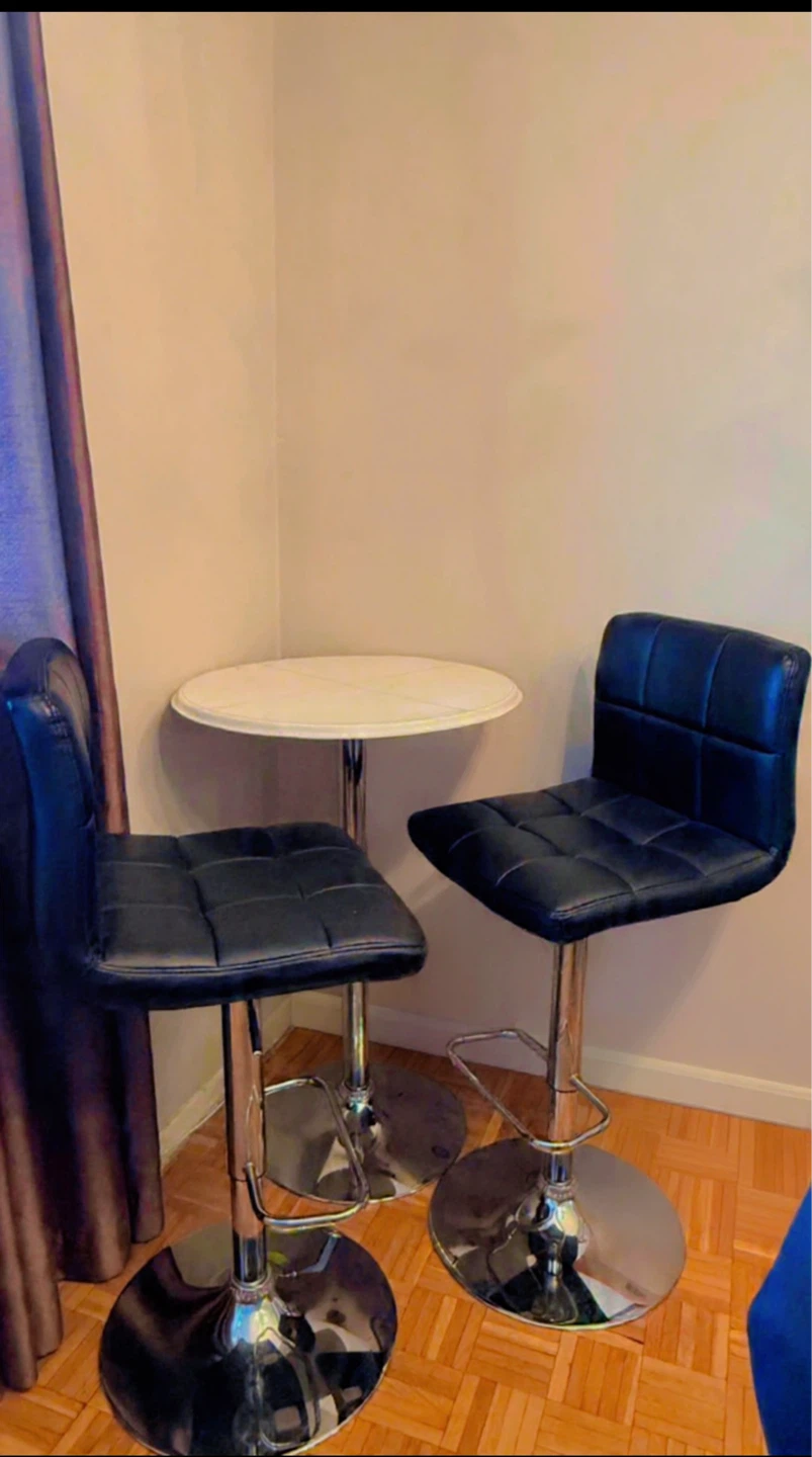 Sleek Bar Table & 2 Adjustable Stools Set