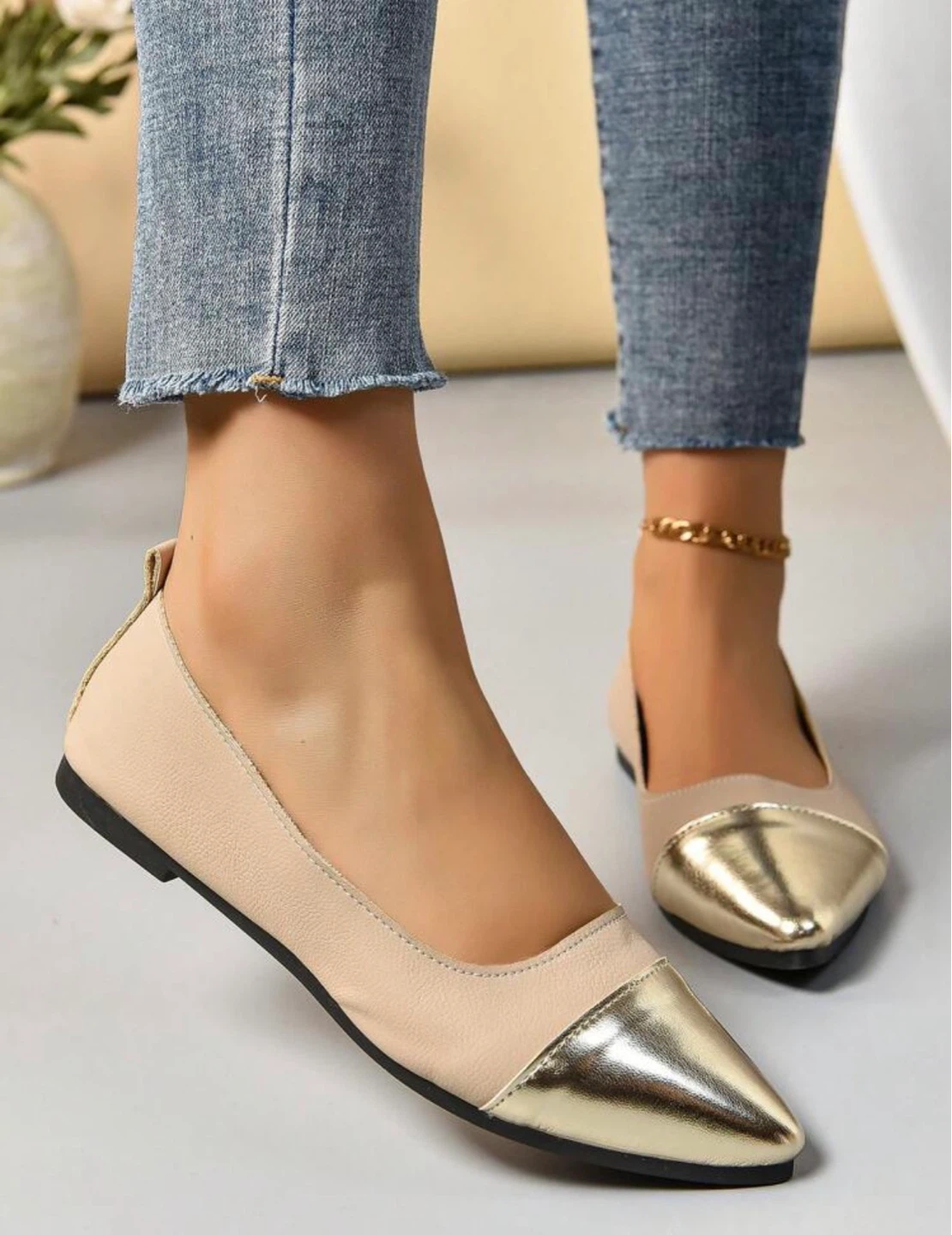 Women's Beige and Gold Cap Toe Flats - photo 3
