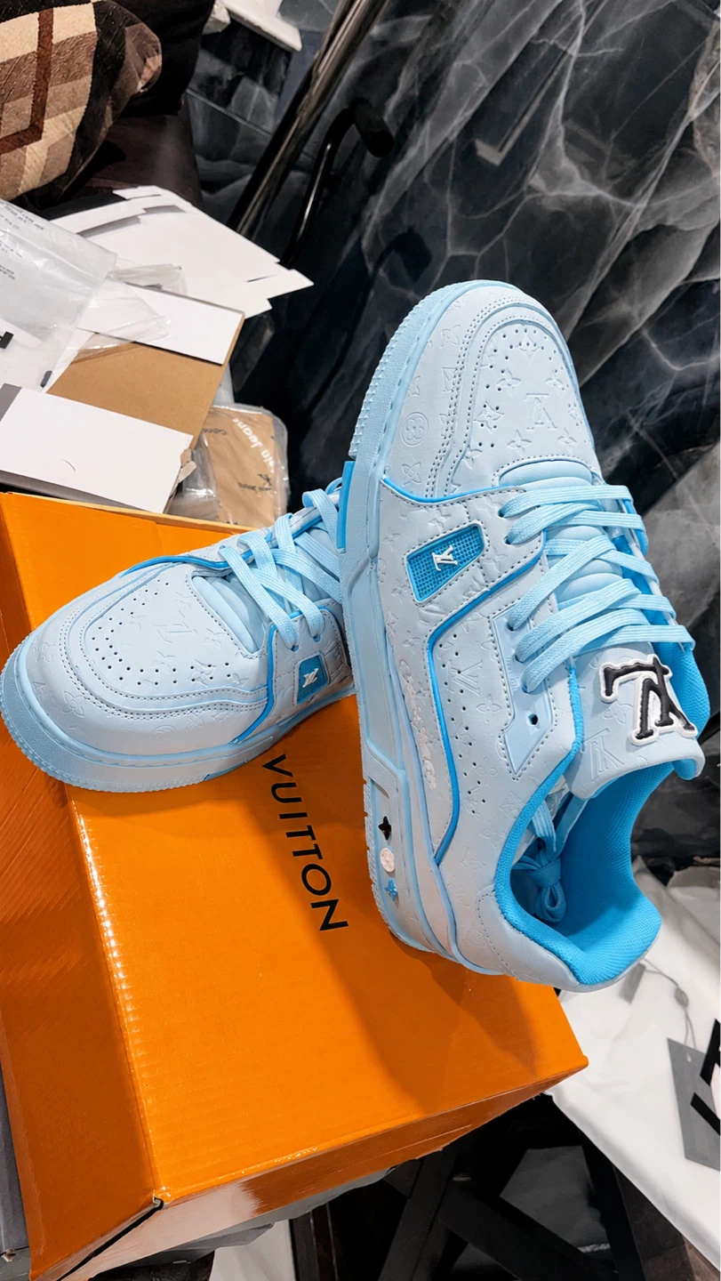 Louis Vuitton LV Trainer Sneakers Light Blue - photo 2