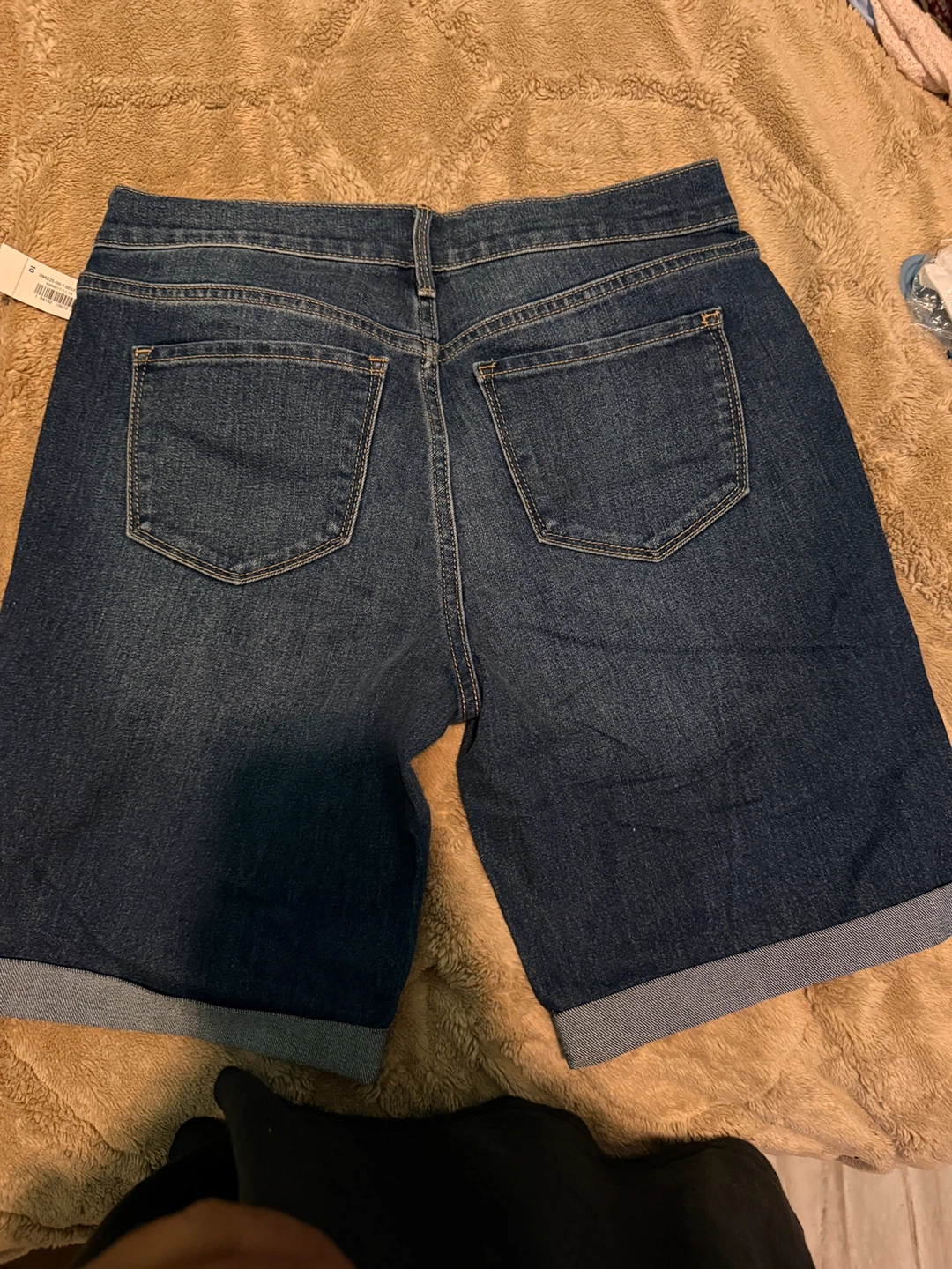 Old Navy Women's Denim Shorts Size 10 - photo 4