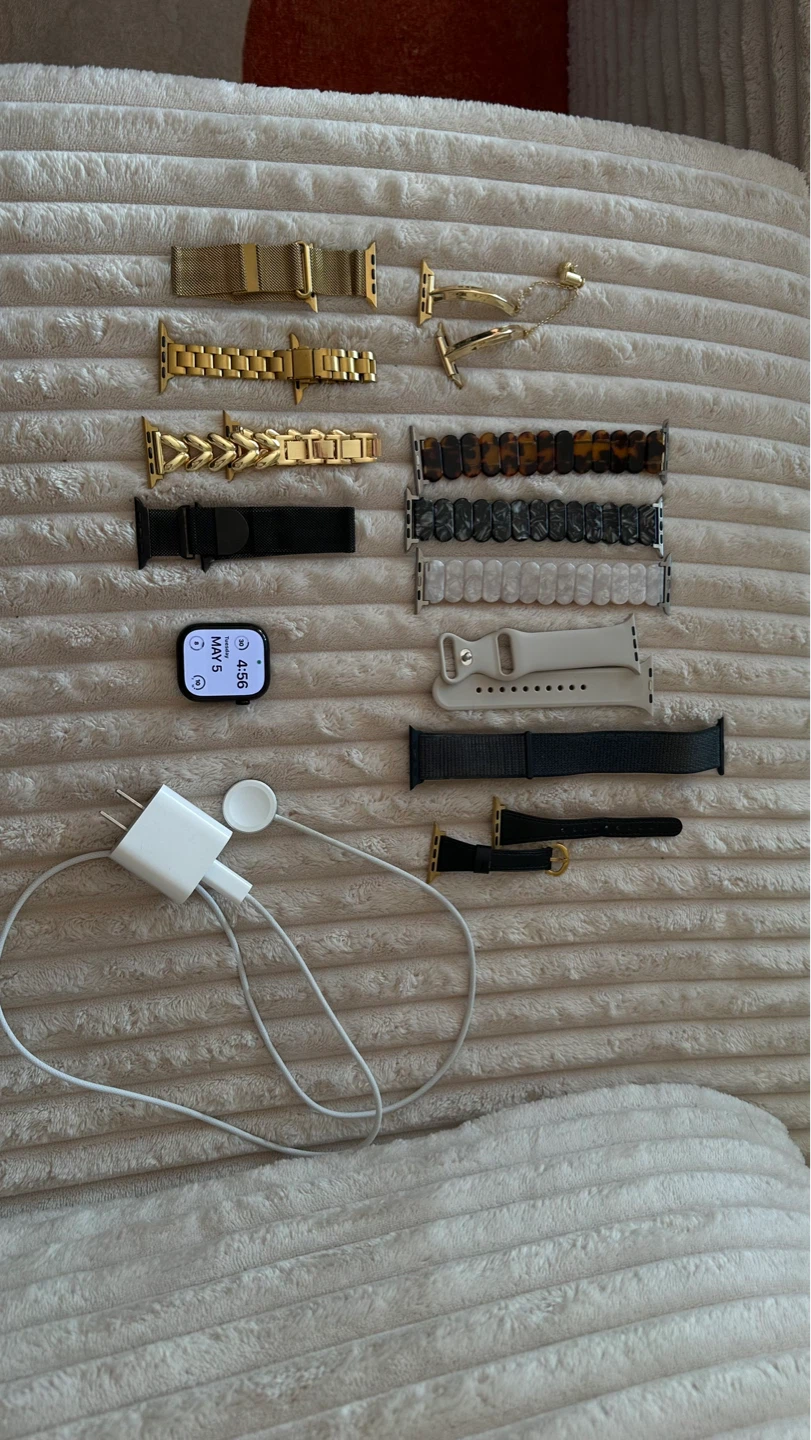 Series 10 Apple Watch 46mm With Cellular (with many bands) - photo 4