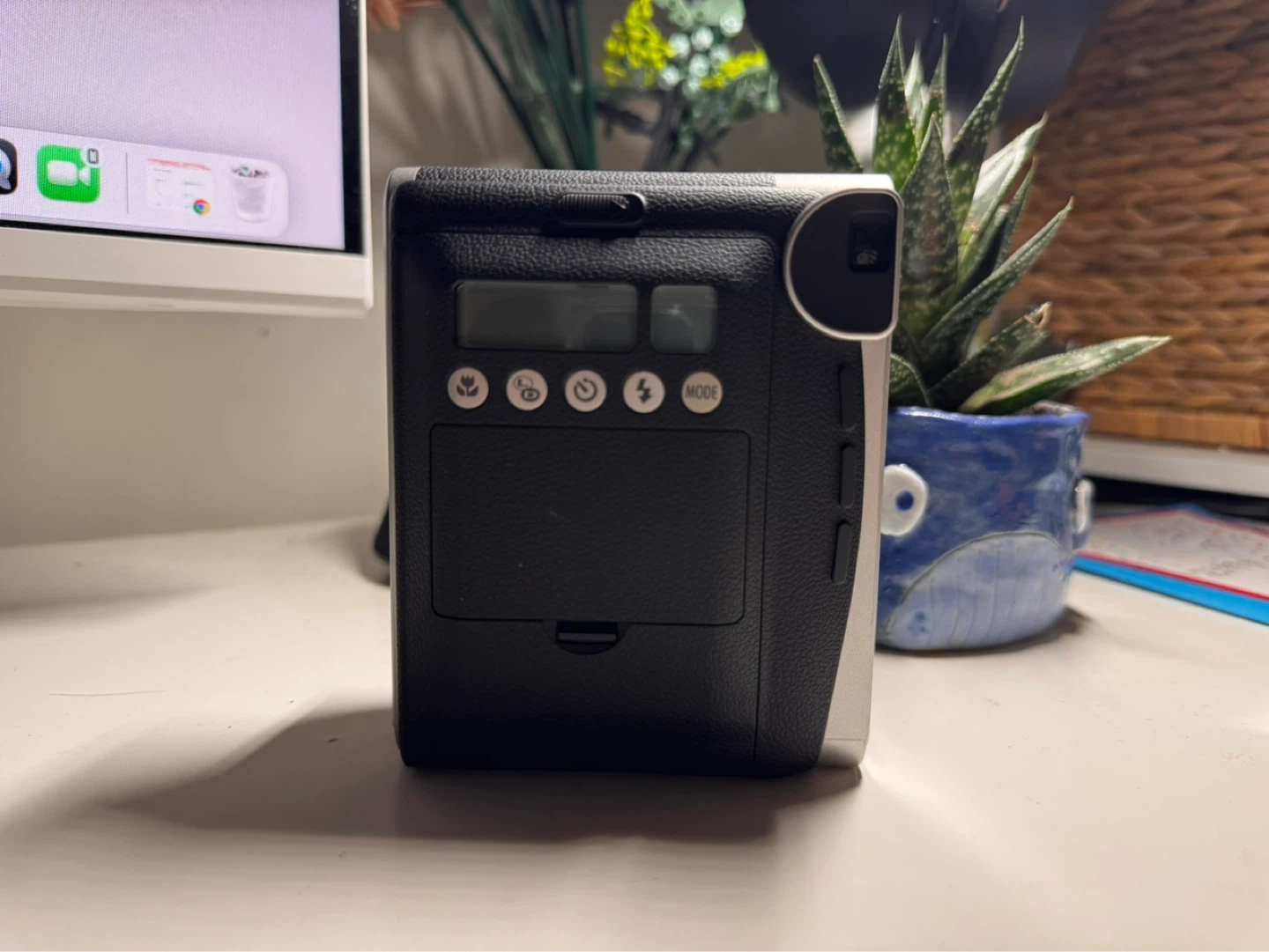 Fujifilm Instax Mini 90 Neo Classic Instant Camera - photo 2