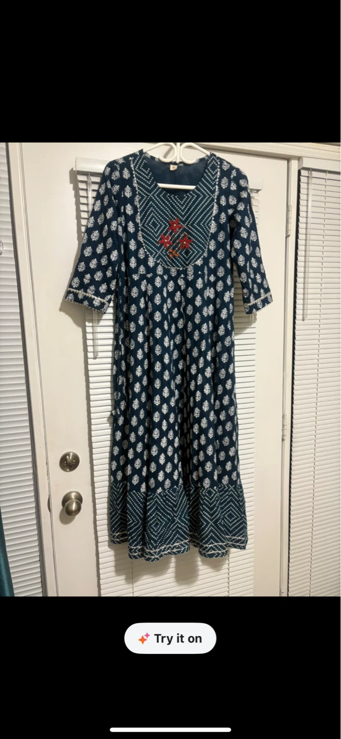 Traditional Indian Kurta Dress - photo 4